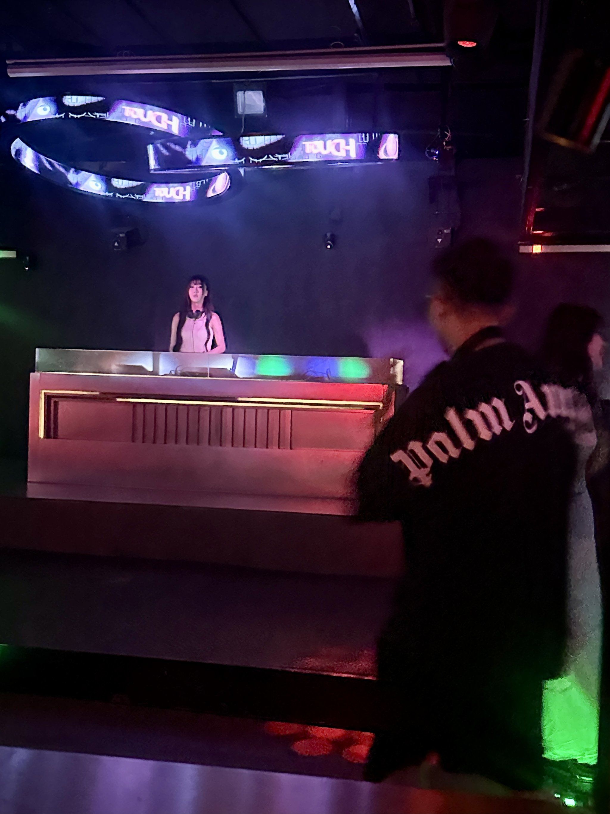 徐州商务ktv中低端形象-泉山区ktv预订